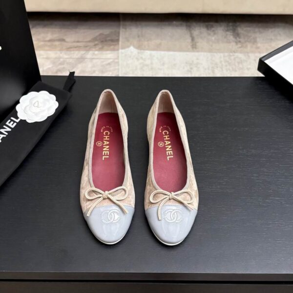 Chanel Suede & Patent Calfskin Cap Toe CC Ballerina Flats