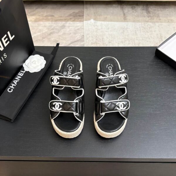Chanel Quilted Leather Platform Interlocking CC Sandal In 2 Colors