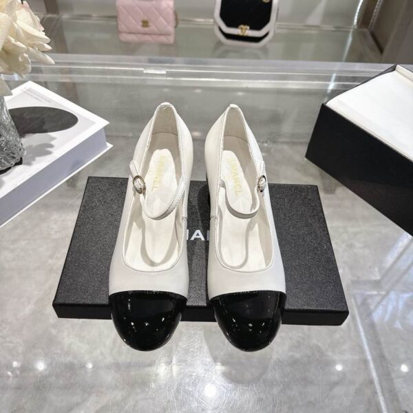 Chanel Patent Leather Cap Toe Mary Jane Pump Heels