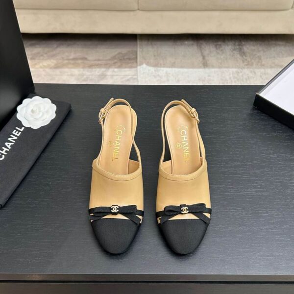 Chanel Beige Grosgrain Cap Toe Bow Slingback Pump Heels
