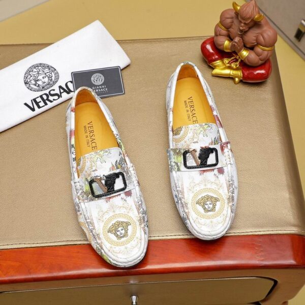 Versace Barocco & Medusa Printed Leather Driver Loafers In 2 Colors