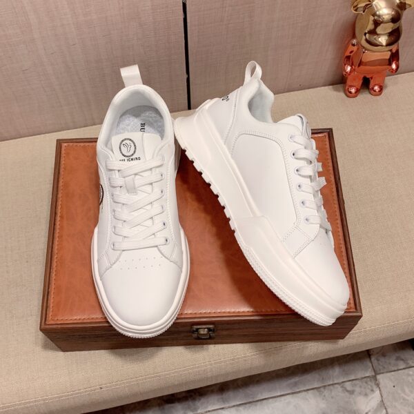 Burberry Smooth Leather Low Top Platform Sneakers In Multiple Colors
