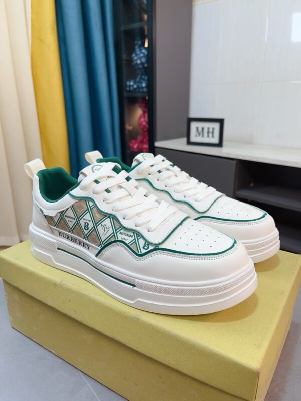 Burberry Leather Diamond Print Low Top Platform Sneakers In 2 Colors