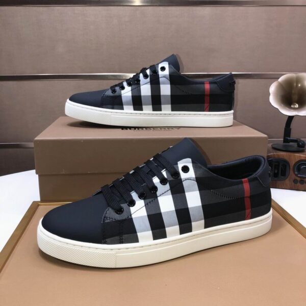 Burberry Luxury Canvas & Leather Plaid Pattern Sneakers In 2 Colors