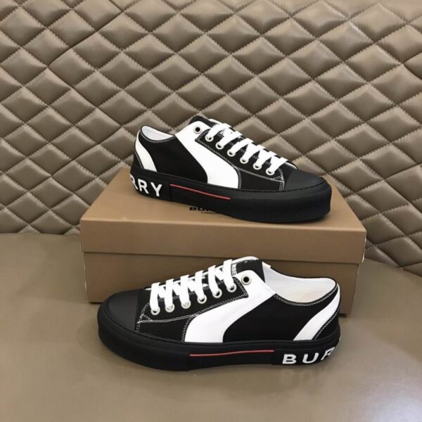 Burberry Two Tone Canvas Embossed Logo Sole Low Top Sneakers In 2 Colors
