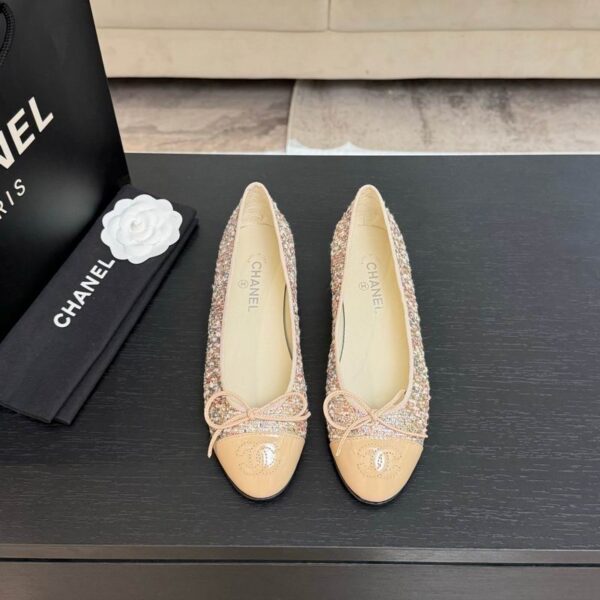 Chanel Tweed & Patent Leather Flats