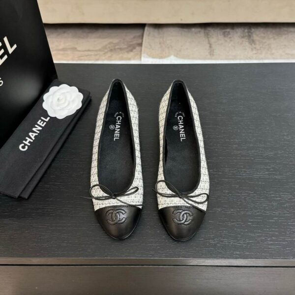 Chanel Two Tone Tweed Cap Toe Flats