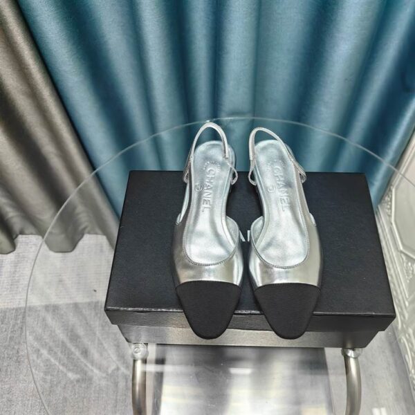 Chanel Silver Patent Leather Cap Toe CC Slingback Flat Sandals